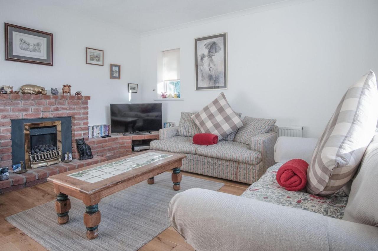 Maytree Cottage - 4 Bedroom Holiday Home - Tenby Exteriér fotografie