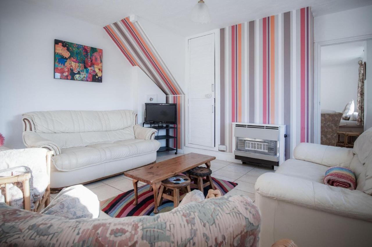 Maytree Cottage - 4 Bedroom Holiday Home - Tenby Exteriér fotografie