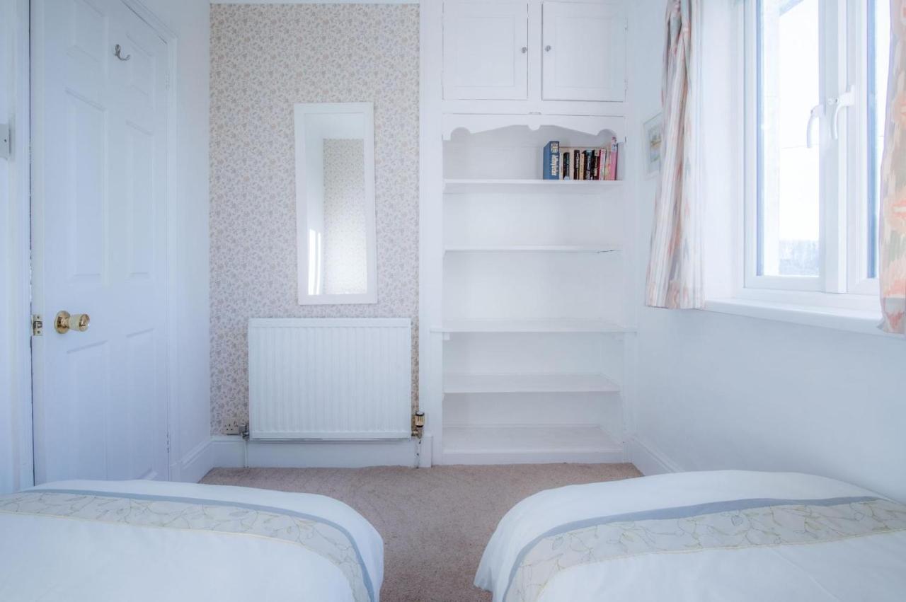 Maytree Cottage - 4 Bedroom Holiday Home - Tenby Exteriér fotografie