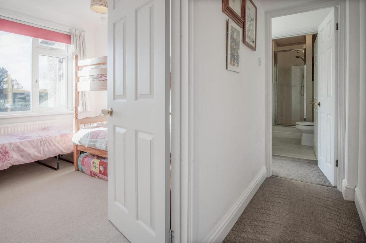 Maytree Cottage - 4 Bedroom Holiday Home - Tenby Exteriér fotografie